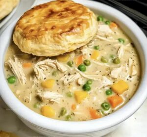 Comforting Slow Cooker Chicken Pot Pie Recipe