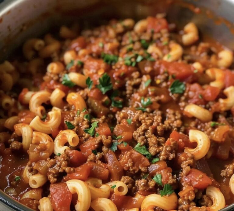 Easy American Goulash Recipe