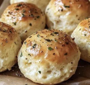 Easy Garlic Butter Cheese Bombs Recipe