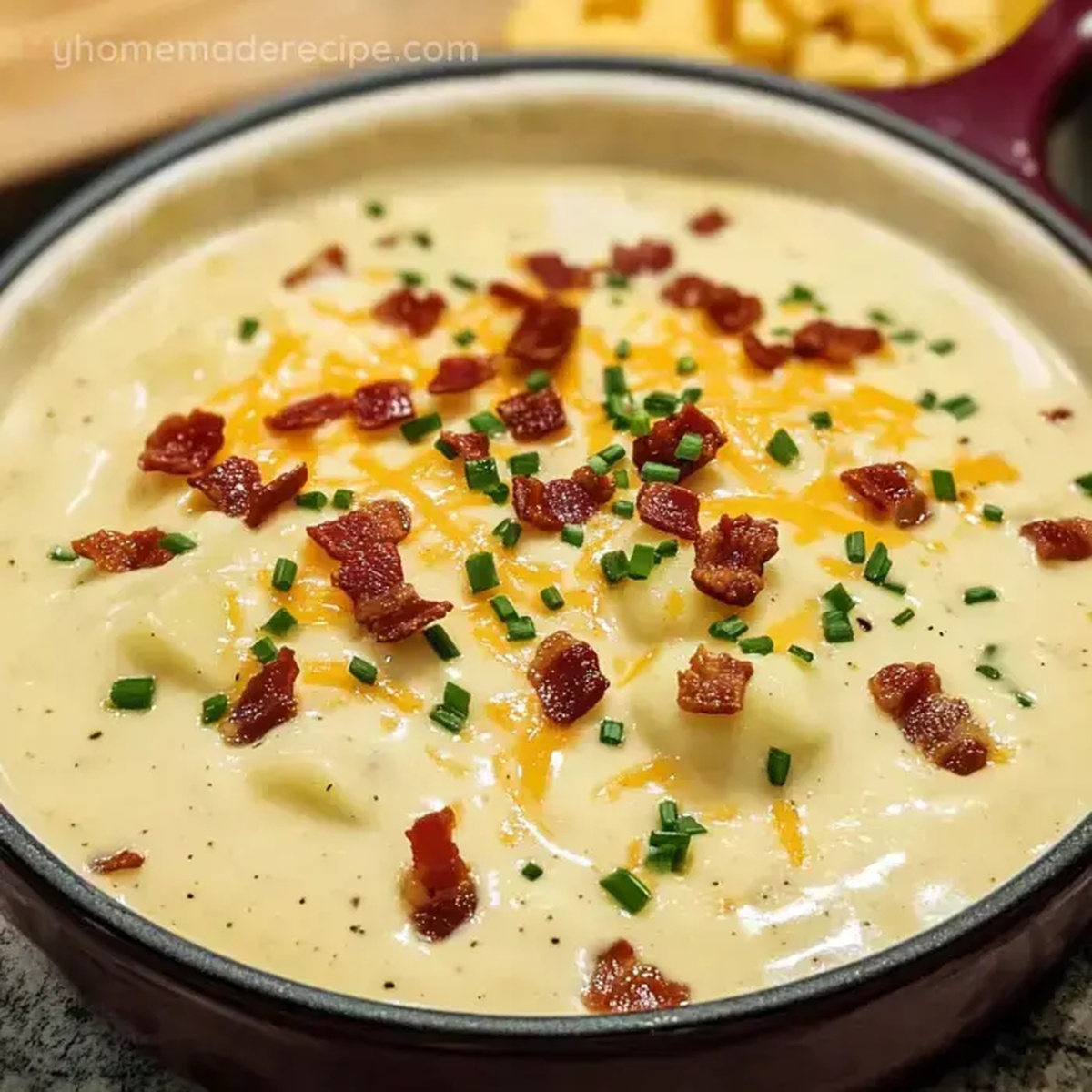 Creamy and Hearty Baked Potato Soup Recipe