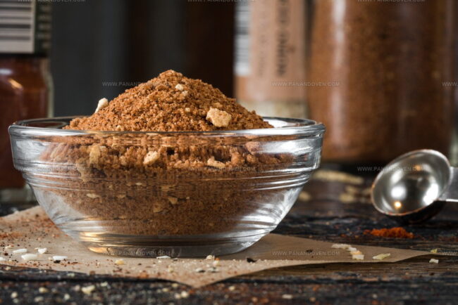 What's the Difference Between a Spice Blend and a Rub?