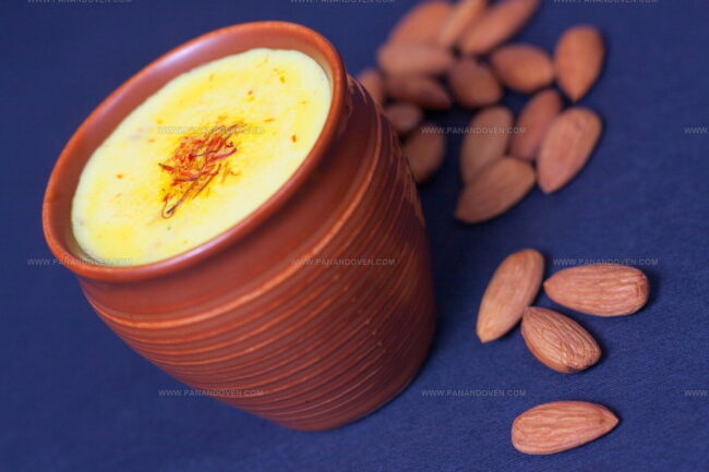 Badam Doodh