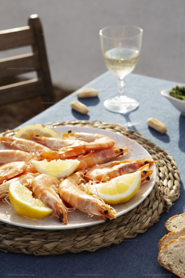 3 White Wine Alternatives for Shrimp Scampi