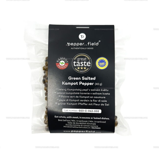 Pepper Field Fresh Green Kampot Pepper With A Hint Of Fleur De Sel