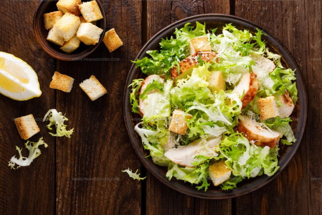Do Street Food and Fast Food Options Include Vegetarian Favorites?
